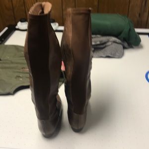 Steve Madden Brown Boots